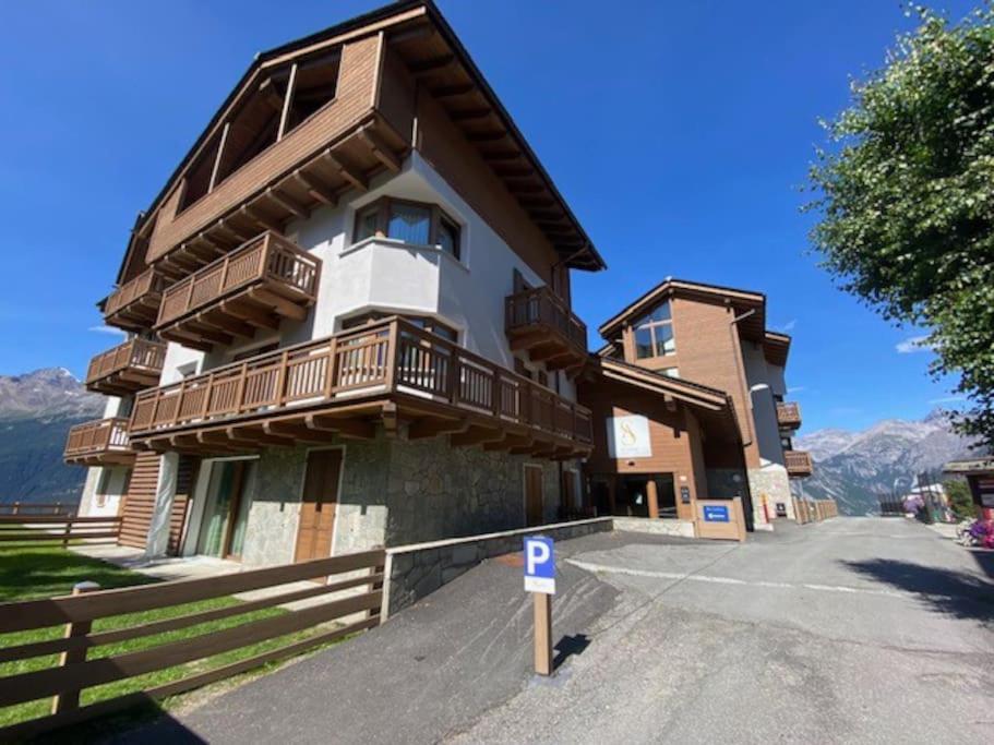 בורמיו Appartamento Trilocale Luxory,Sulle Piste Da Sci מראה חיצוני תמונה